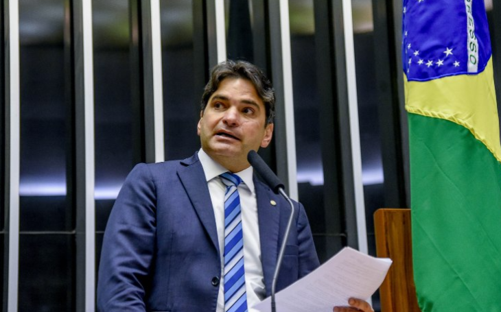 Câmara aprova projeto de lei de Murilo Galdino que evita fraude em benefícios do INSS