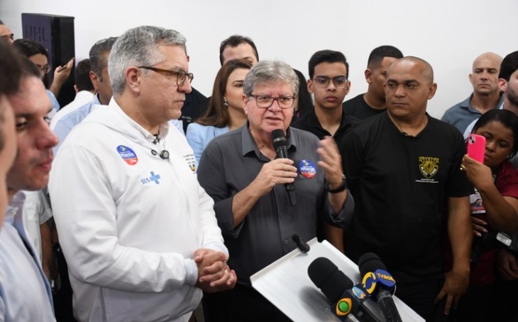 João Azevêdo e Alexandre Padilha anunciam habilitação do Complexo Hospitalar Janduhy Carneiro em serviços de alta complexidade