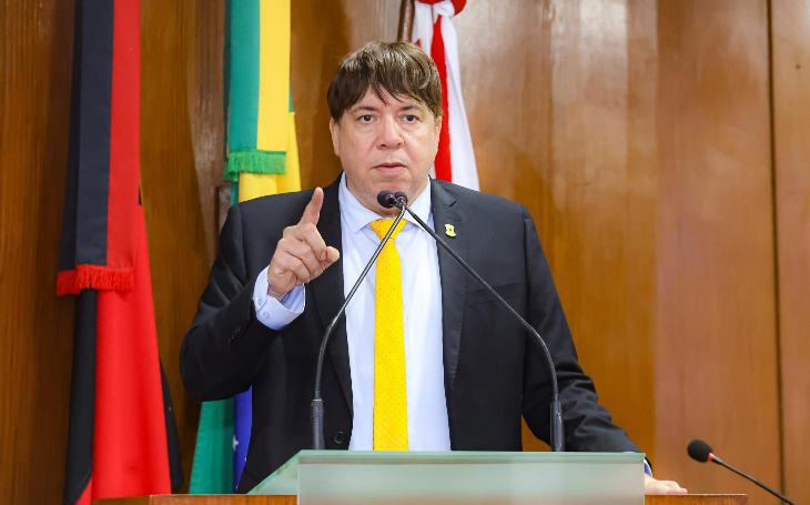 Vereador reapresenta projeto que exige ponto eletrônico com GPS para médicos em João Pessoa