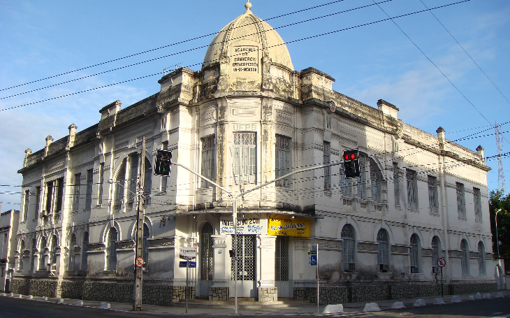 Antigo prédio da Academia de Comércio será restaurado e transformado em museu