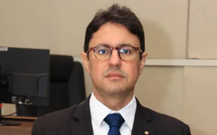 João Azevêdo nomeia Leonardo Quintans, mais votado de lista tríplice, como novo procurador-geral de Justiça