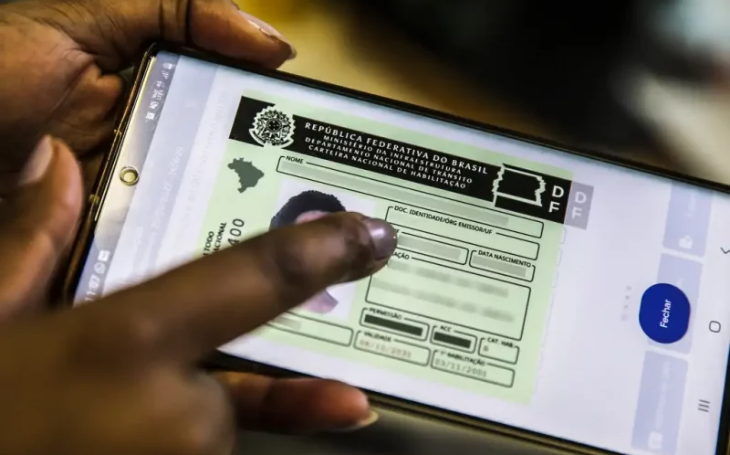 CNH brasileira passa a valer em Portugal para carros e motos; veja as regras