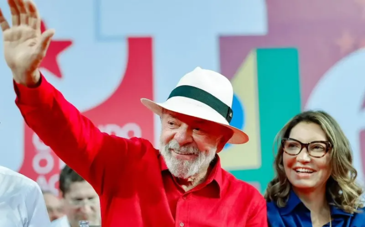 Lula critica imprensa e diz que “tem que mandar o cara que fez a notícia para aquele lugar”