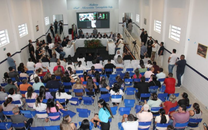 Em sessão itinerante, ALPB aprova projetos em prol da região do Vale do Piancó