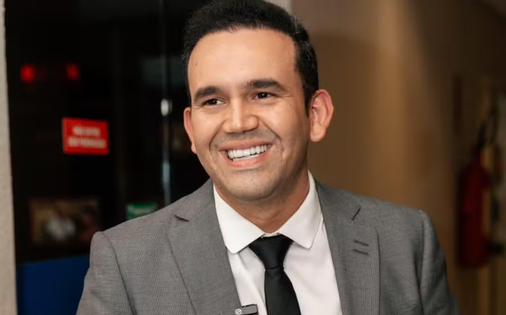 Jhony Bezerra confirma possibilidade de ser vice de Cícero Lucena caso ele decida se candidatar ao governo