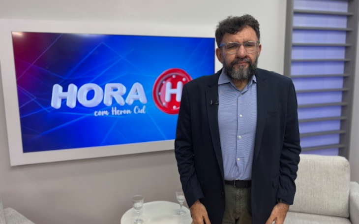 "Universidades precisam se reinventar", prega secretário de Ciência e Tecnologia