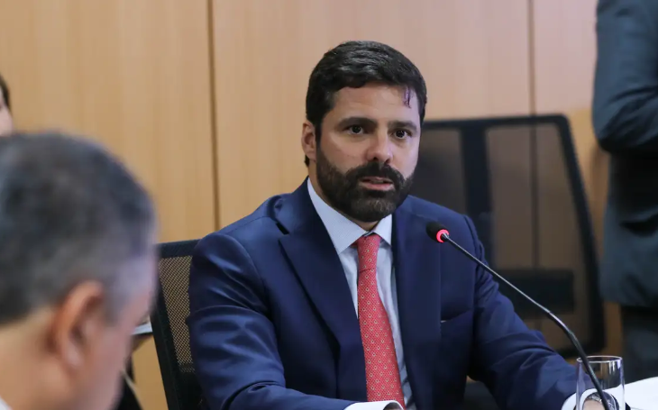 Secretário executivo é nomeado ministro interino da Justiça