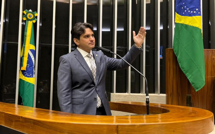 Senado aprova projeto de Murilo Galdino que proíbe descontos associativos na folha do INSS