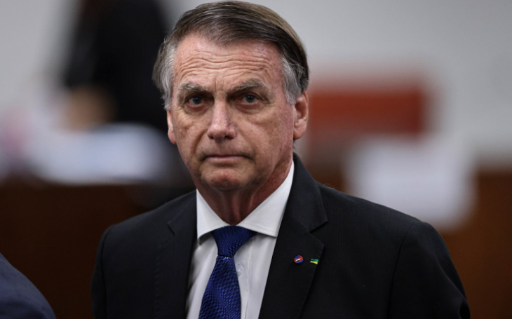 Bolsonaro diz ao STF que não agiu para impedir posse de Lula e que sempre defendeu a democracia