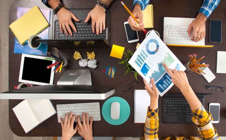 Paraíba mantém liderança na taxa de crescimento do setor de serviços no ano, revela IBGE