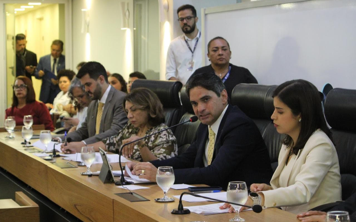 Emendas de Murilo Galdino ao Plano Nacional de Educação são aprovadas e reforçam atenção com educação integral