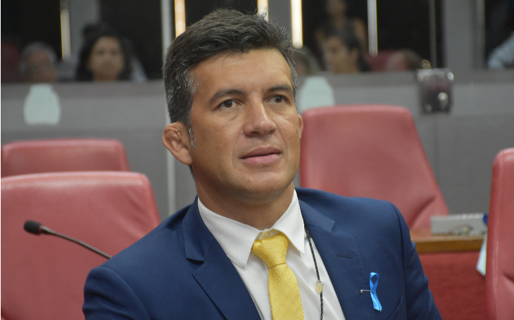 Carlão Pelo Bem nega motivação política em tentativa de facada dentro da Câmara Municipal de João Pessoa