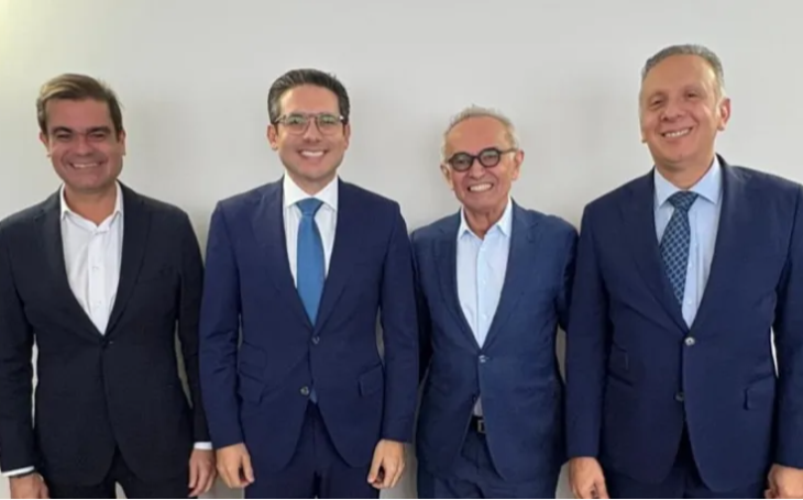 Hugo Motta após encontro com Cícero e Aguinaldo: “Nosso grupo está unido”