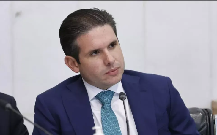 Motta chama de "abuso" cobrança de mala de mão por companhias aéreas: "Câmara não vai aceitar"