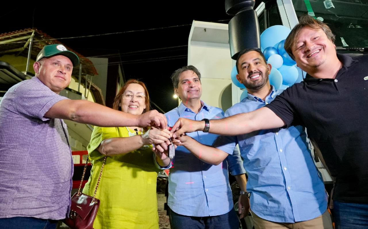 Murilo Galdino participa da abertura da 11ª Festa da Mandioca e destaca investimentos e parceria com Puxinanã