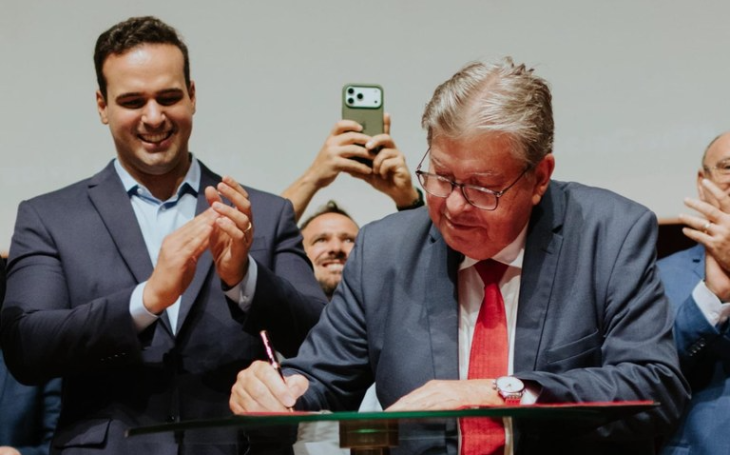 João Azevêdo nomeia mais 350 aprovados da terceira turma do concurso da Polícia Civil