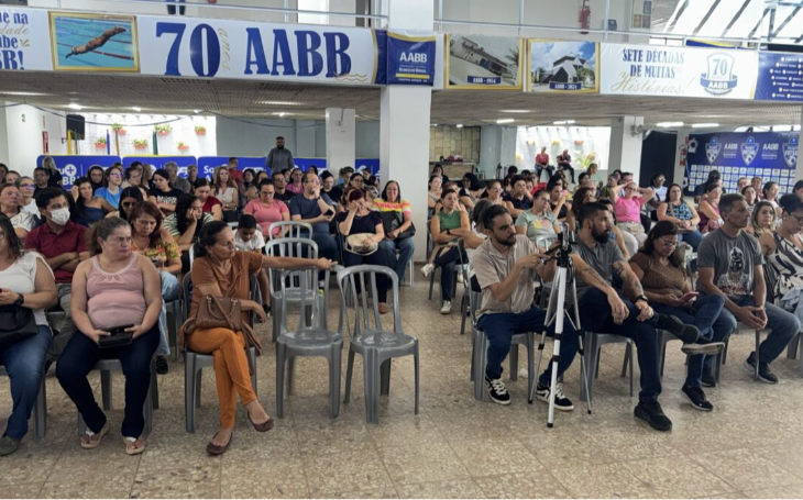 Servidores da Saúde de Campina Grande denunciam salários atrasados e acusam prefeito de “falta de transparência”