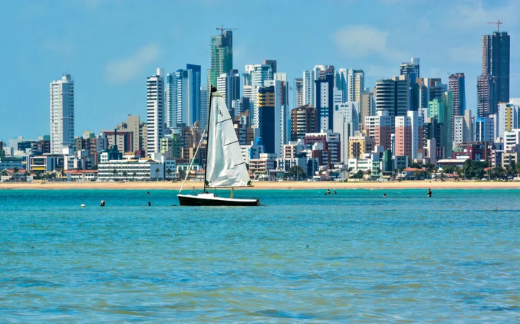 Prefeitura convoca audiência pública sobre limite de altura na orla de João Pessoa