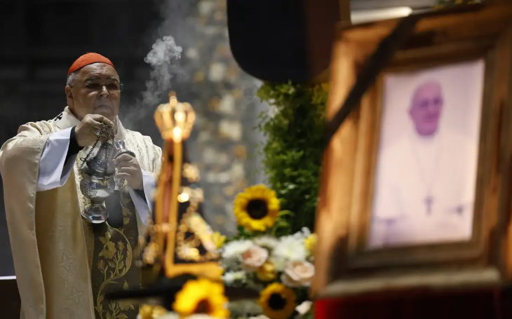 Entenda o conclave, ritual de escolha do papa; cardeais brasileiros participam