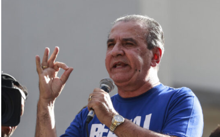 Em áudio a Bolsonaro, Malafaia dá "esporro" em Eduardo após tarifa de Trump: "Teu filho babaca"