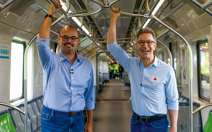 Zema desocupa gabinete e renuncia ao governo de Minas Gerais para disputa nacional