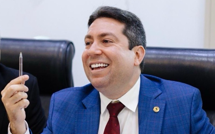 Felipe Leitão entrega cargos ao governador João Azevêdo após adesão a Cícero Lucena