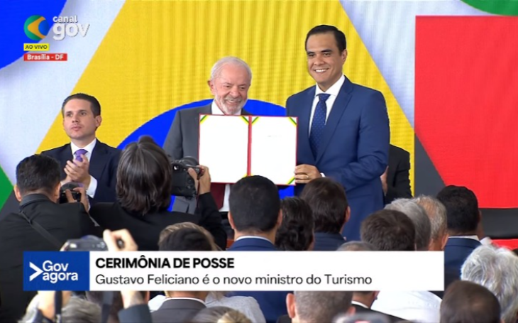 Ao tomar posse, Gustavo Feliciano defende "turismo para todos" e cita potenciais da Paraíba