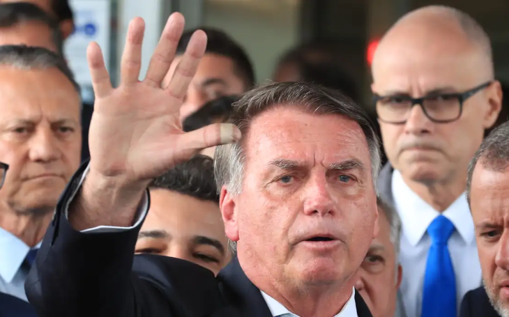 Moraes autoriza cirurgia de Bolsonaro no Natal; ex-presidente será internado nesta quarta-feira