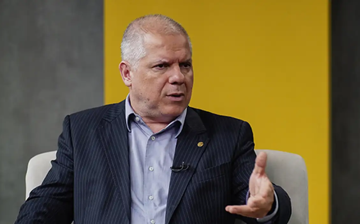 Lula determina a exoneração do presidente do INSS após suspeita de fraudes