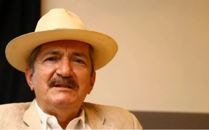 Moraes ameaça prender Aldo Rebelo por desacato em depoimento sobre trama golpista