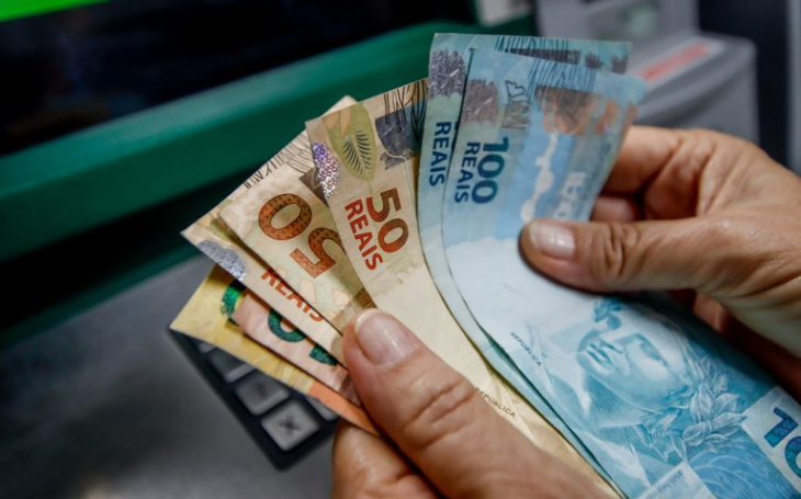 INSS começa a pagar 13º salário de novos beneficiários a partir desta segunda-feira (24)