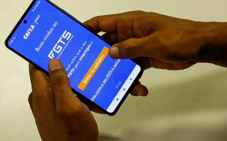 FGTS distribuirá quase R$ 13 bi do lucro de 2024