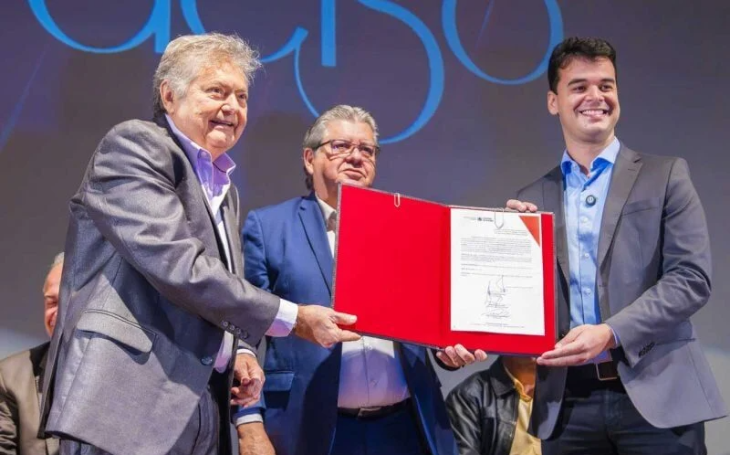 Dalton Gadelha afirma que a PMCG deve R$ 62 milhões ao Help e não descarta tese de ser indicado suplente de senador