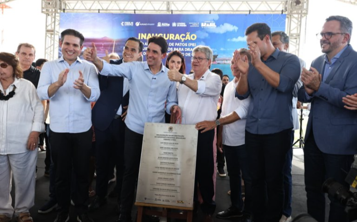 João Azevêdo e ministro Sílvio Costa Filho entregam aeroporto de Patos e asseguram desenvolvimento no Sertão da Paraíba