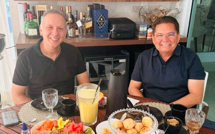 Café entre Galdino e Aguinaldo com direito a eleição no cardápio