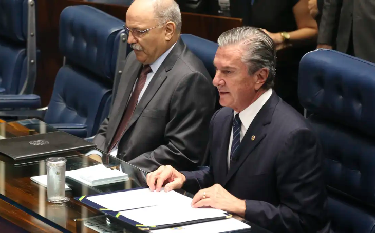 Moraes dá 48 horas para defesa informar estado de saúde de Collor