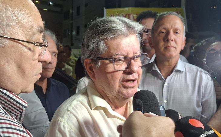 "Possibilidade real", diz João Azevedo sobre disputa ao Senado em 2026