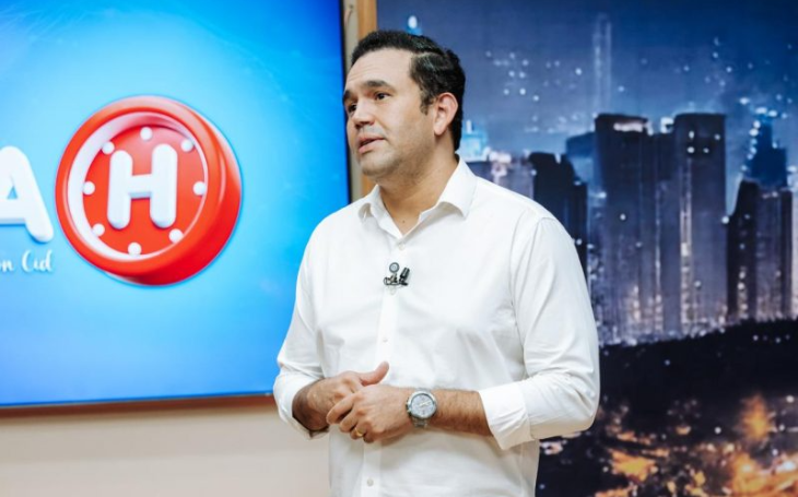 Jhony questiona: “Pedro quer representar gestão do pai ou do primo"?